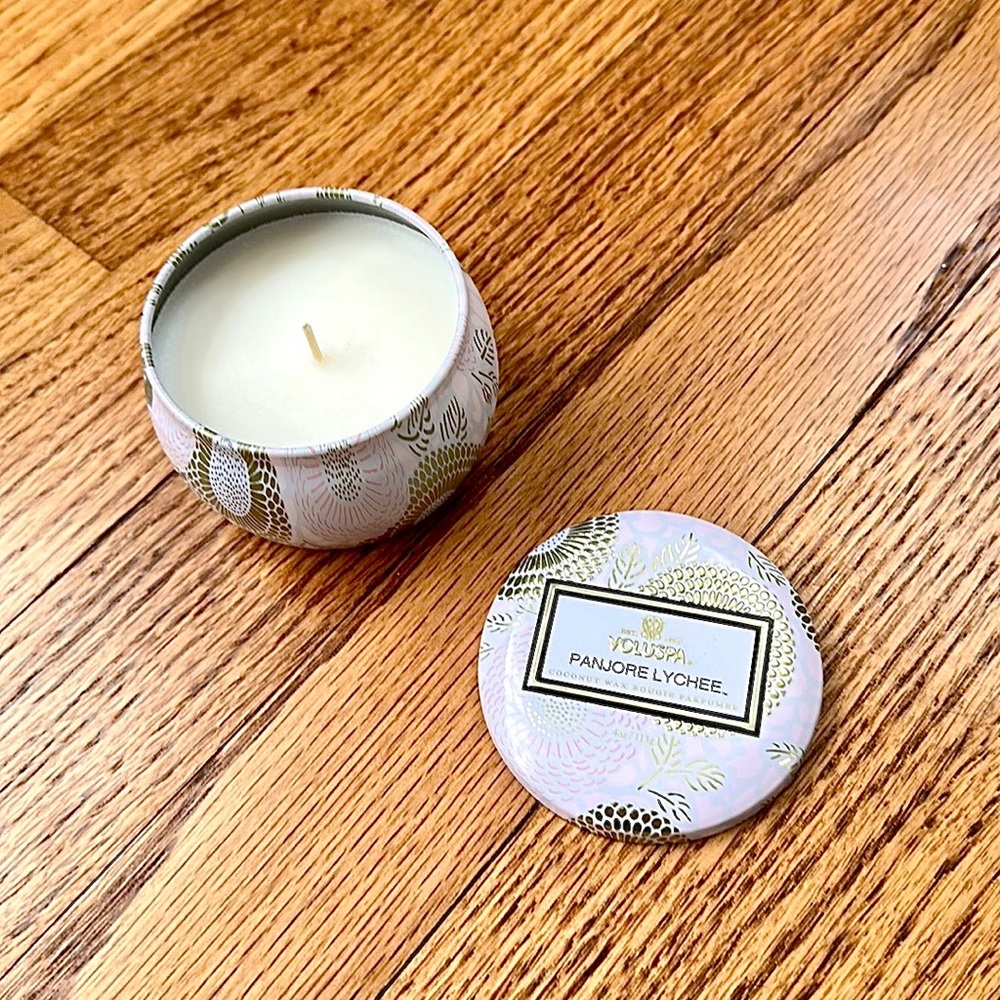 VOLUSPA PANJORE LYCHEE MINI TIN CANDLE 4 oz Brand New